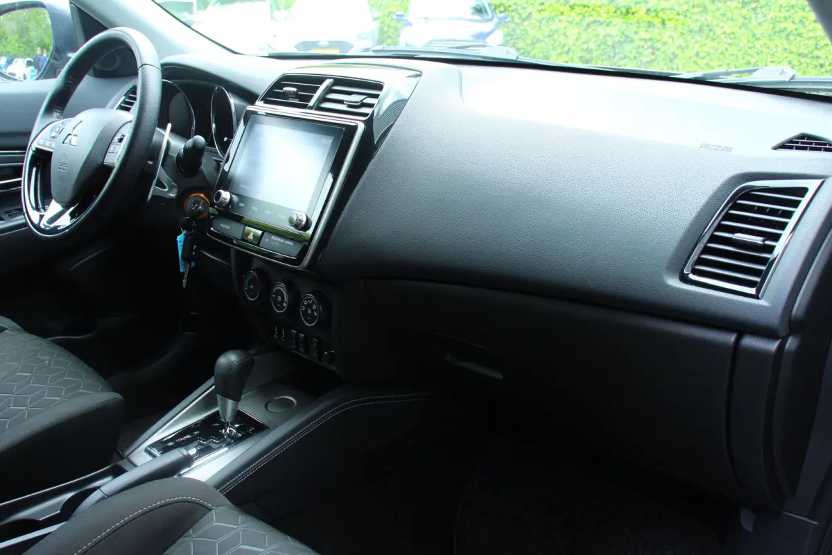 2.0 Pure AUTOMAAT | 1E EIGENAAR | CAMERA | STOELVERWARMING | LED | DAB | CRUISE CONTROL
