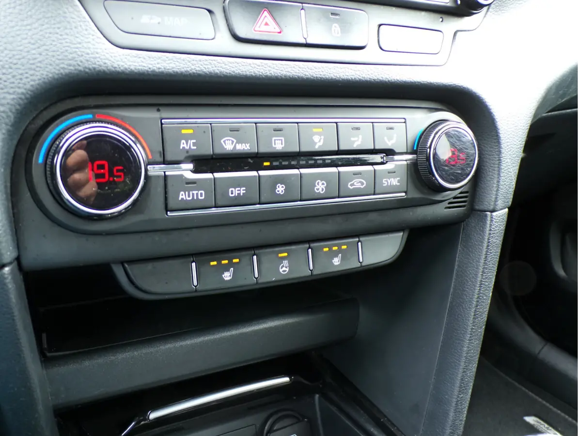 1.0 T-GDi GT-Line PANORAMADAK ORG KM NAP.....