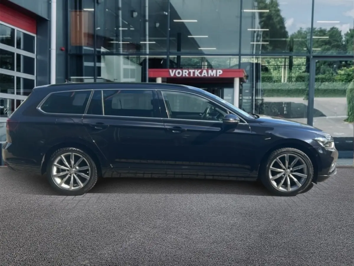 2.0 TDI BUSINESS CAMERA/DIG-DASH/IQ/ACC/STOELVERW/NAVI/CARPLAY