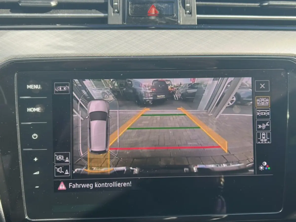 2.0 TDI BUSINESS CAMERA/DIG-DASH/IQ/ACC/STOELVERW/NAVI/CARPLAY