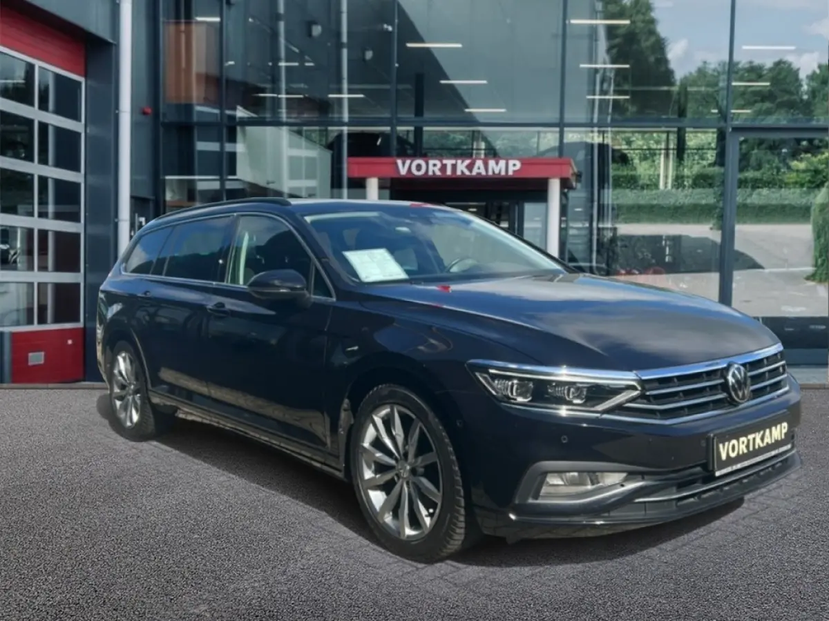 2.0 TDI BUSINESS CAMERA/DIG-DASH/IQ/ACC/STOELVERW/NAVI/CARPLAY