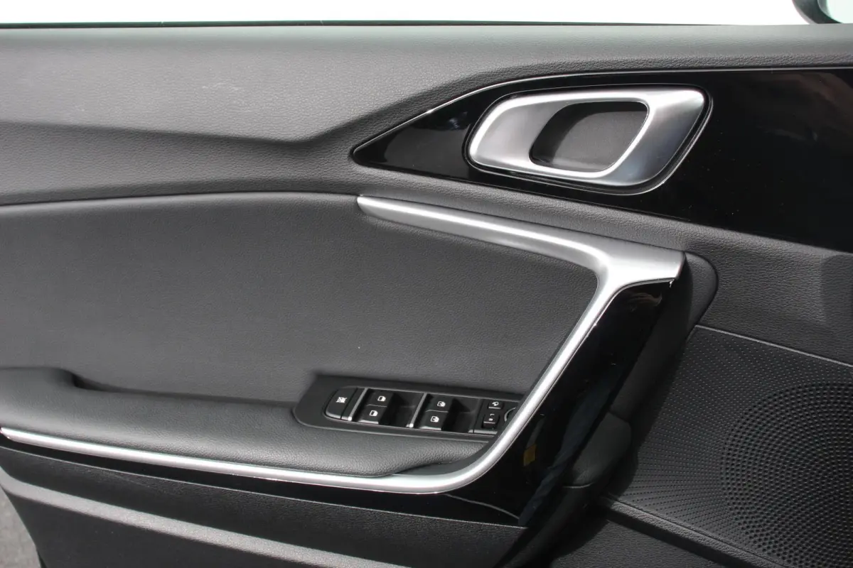 1.0 T-GDI 120pk GT-Line Navigatie Climate Control Camera JBL Audio Lane/Side Assist Stoel/Stuurverwarming LED