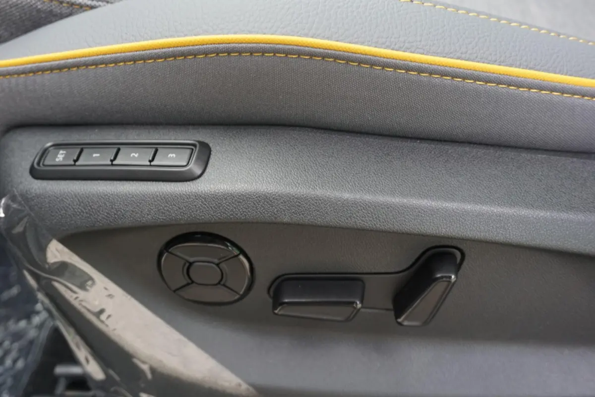 1.5 TSI 204pk PHEV Business Edition | Panoramadak | Trekhaak | Head-up