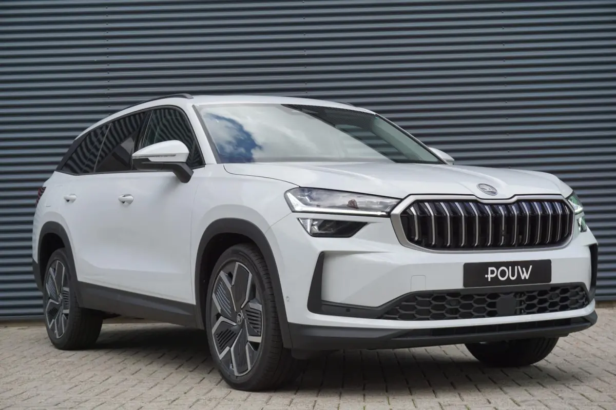 1.5 TSI 204pk PHEV Business Edition | Panoramadak | Trekhaak | Head-up