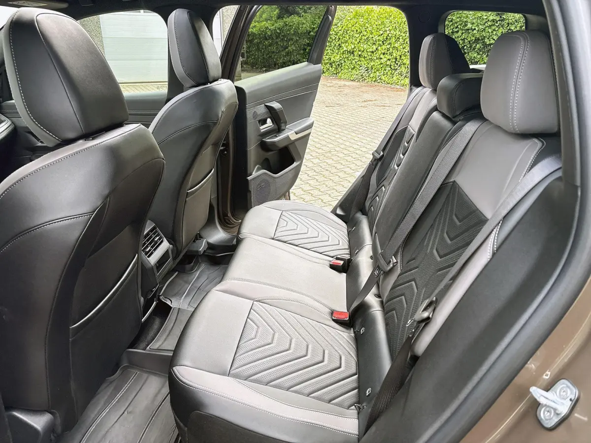 1.2 e-Hybrid First Edition | Premium pack | Convience pack | Electrisch Schuifdak | Camera | Parkeersensoren | LMV 18'|