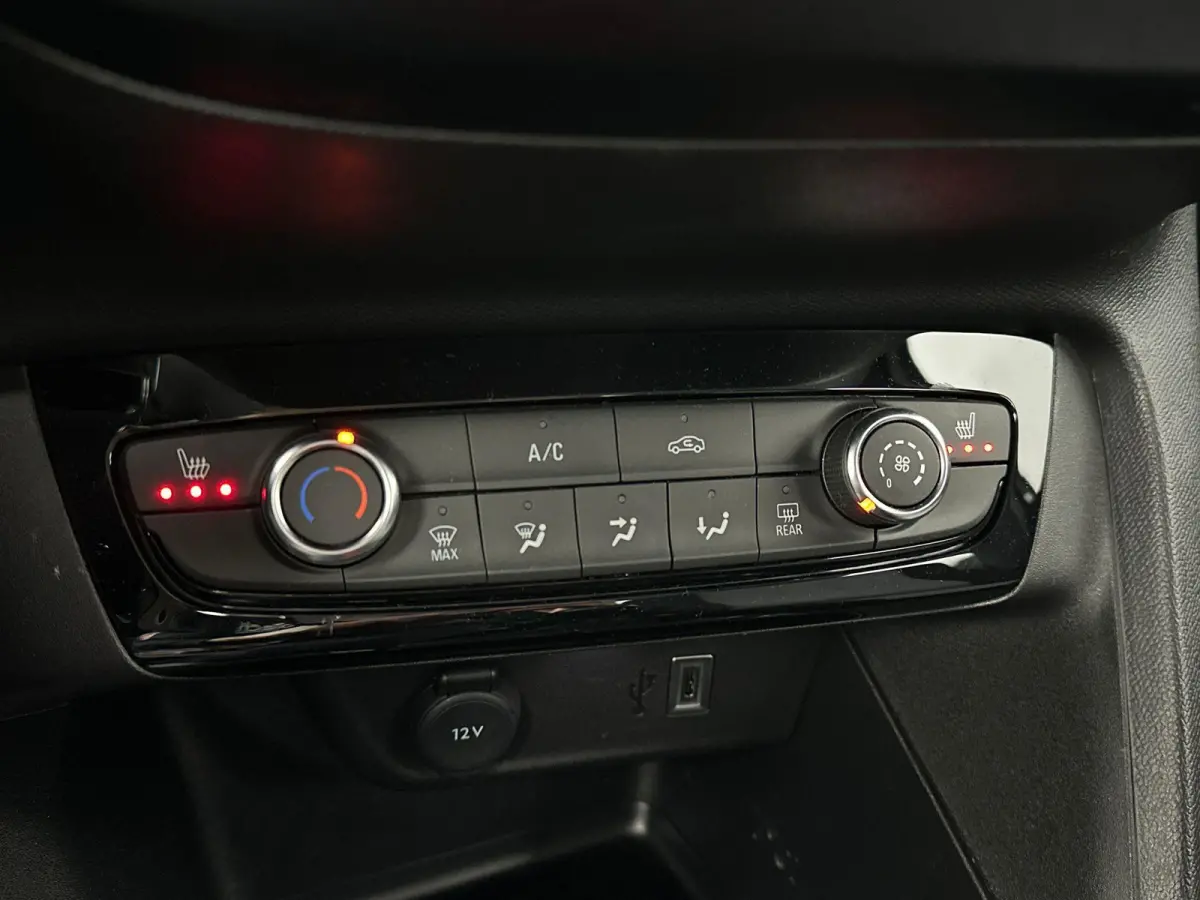 1.2 Turbo Edition | Cruise Control | Apple Carplay&Android Auto | Voorstoelen&Stuurwiel verwarmd |