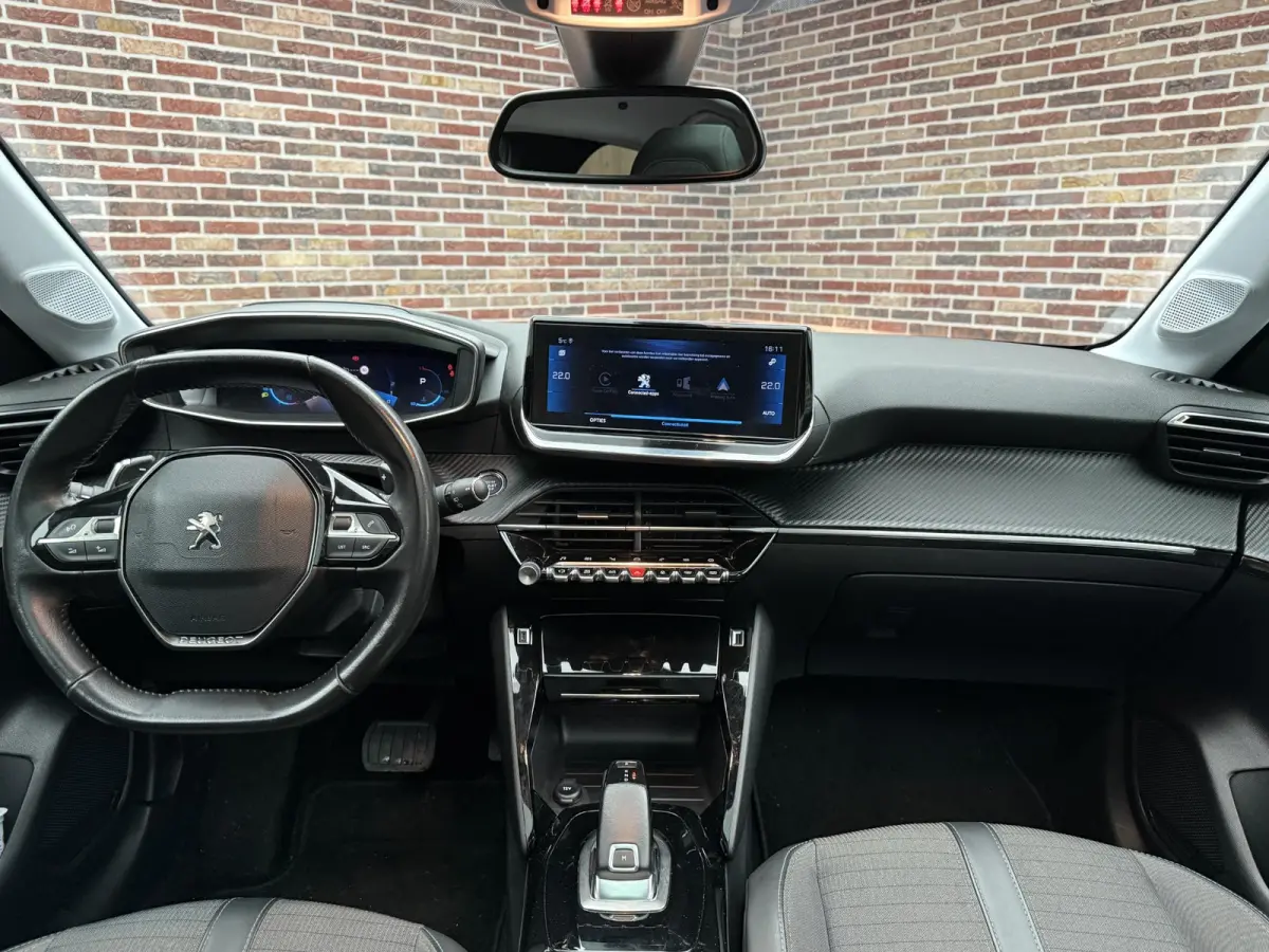 1.2 PureTech Allure Panorama Automaat Virtual Cruise