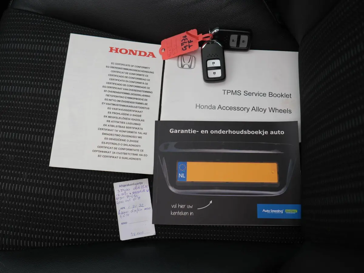1.5 i-VTEC Executive AUTOMAAT  | PANORAMADAK | NAVIGATIE | CAMERA | CLIMA | STOELVERWARMING | LMV | DAB | HALF-LEER | PDC | 12 MAANDEN BOVAG GARANTIE |