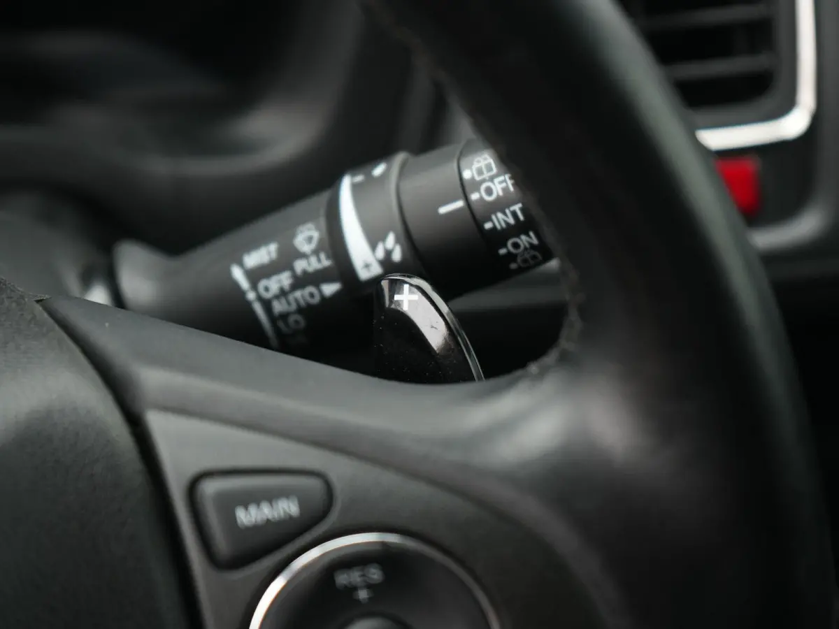 1.5 i-VTEC Executive AUTOMAAT  | PANORAMADAK | NAVIGATIE | CAMERA | CLIMA | STOELVERWARMING | LMV | DAB | HALF-LEER | PDC | 12 MAANDEN BOVAG GARANTIE |