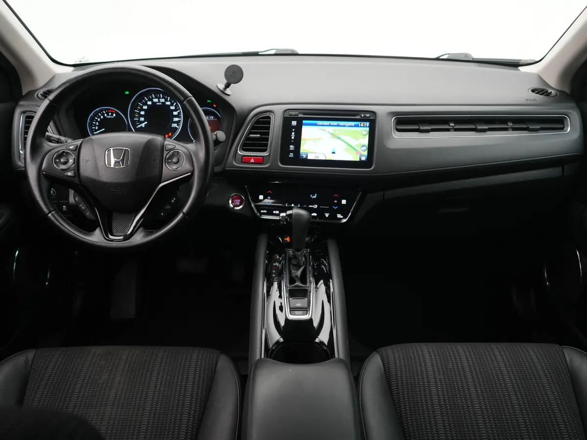 1.5 i-VTEC Executive AUTOMAAT  | PANORAMADAK | NAVIGATIE | CAMERA | CLIMA | STOELVERWARMING | LMV | DAB | HALF-LEER | PDC | 12 MAANDEN BOVAG GARANTIE |