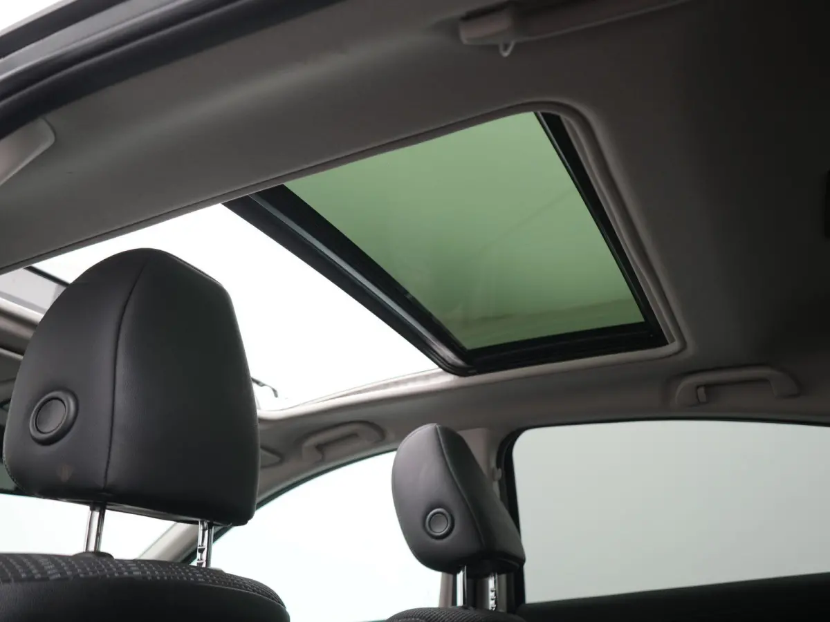 1.5 i-VTEC Executive AUTOMAAT  | PANORAMADAK | NAVIGATIE | CAMERA | CLIMA | STOELVERWARMING | LMV | DAB | HALF-LEER | PDC | 12 MAANDEN BOVAG GARANTIE |