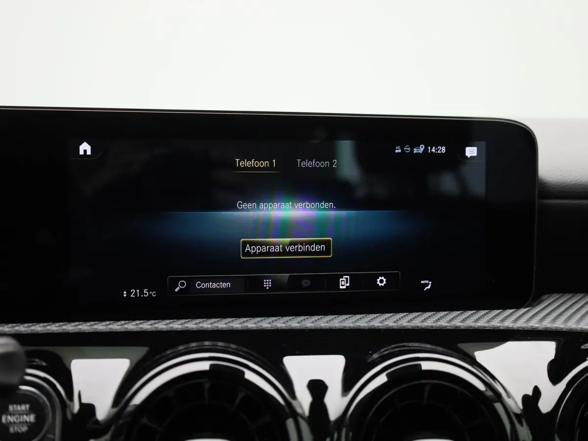 200 d SEDAN | AUTOMAAT | NAVIGATIE | CLIMATE CONTROL | CAMERA