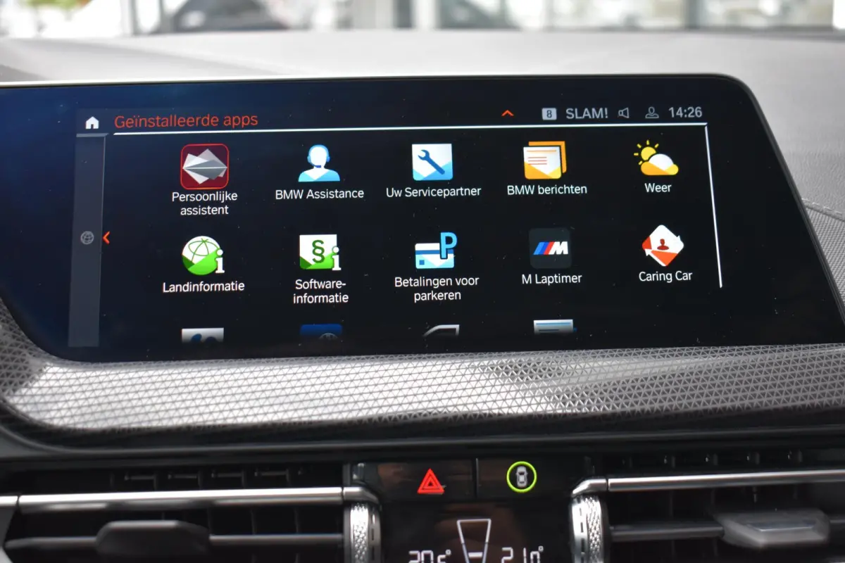 220i LEDER SPORTSTOELEN VIRTUAL NAVI