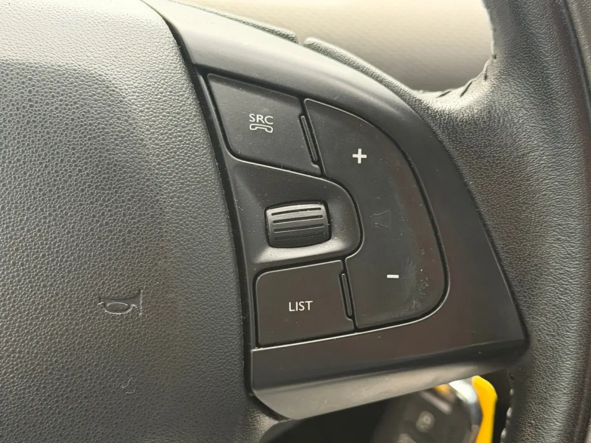 1.2 PureTech Shine - Gris Aluminium - Camera/Clima/Cruise - Nieuwstaat