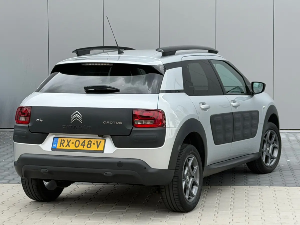 1.2 PureTech Shine - Gris Aluminium - Camera/Clima/Cruise - Nieuwstaat