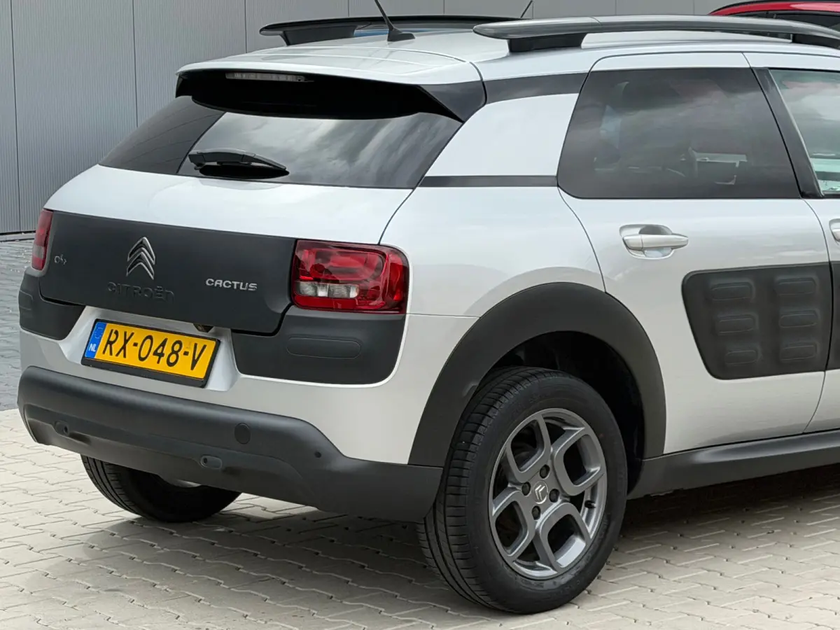 1.2 PureTech Shine - Gris Aluminium - Camera/Clima/Cruise - Nieuwstaat