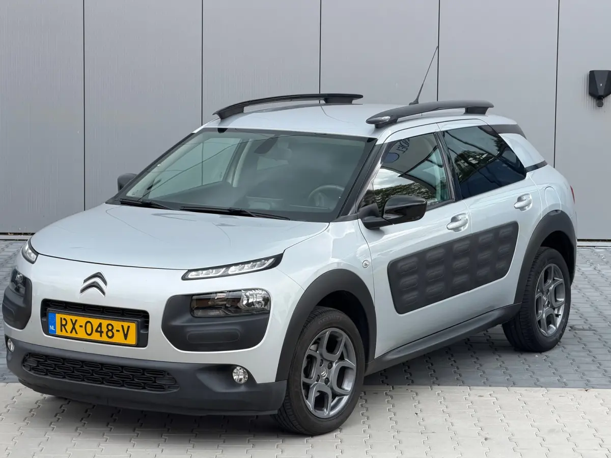 1.2 PureTech Shine - Gris Aluminium - Camera/Clima/Cruise - Nieuwstaat