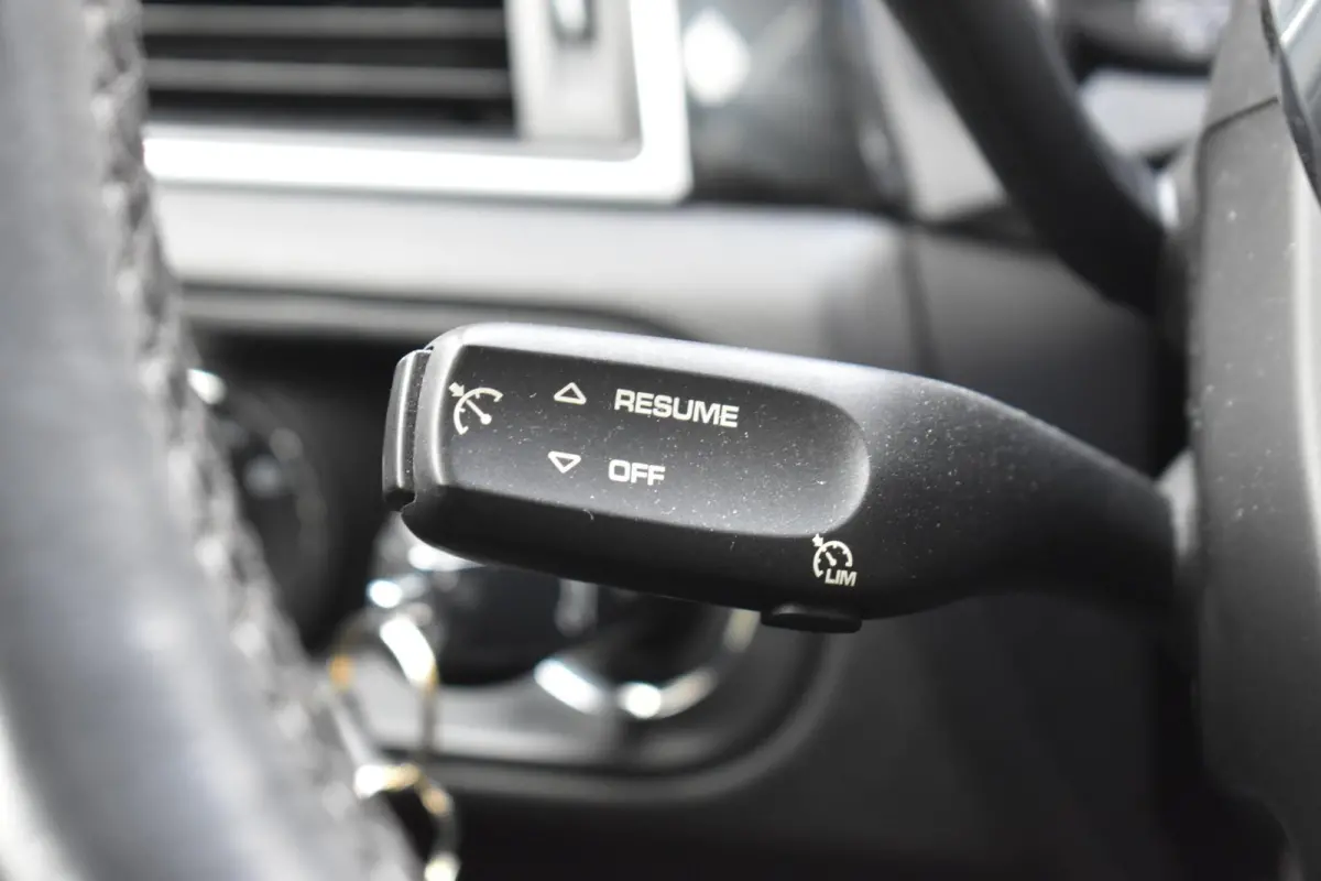 3.0 D PANODAK LED LUCHTVERING NAVI XENON