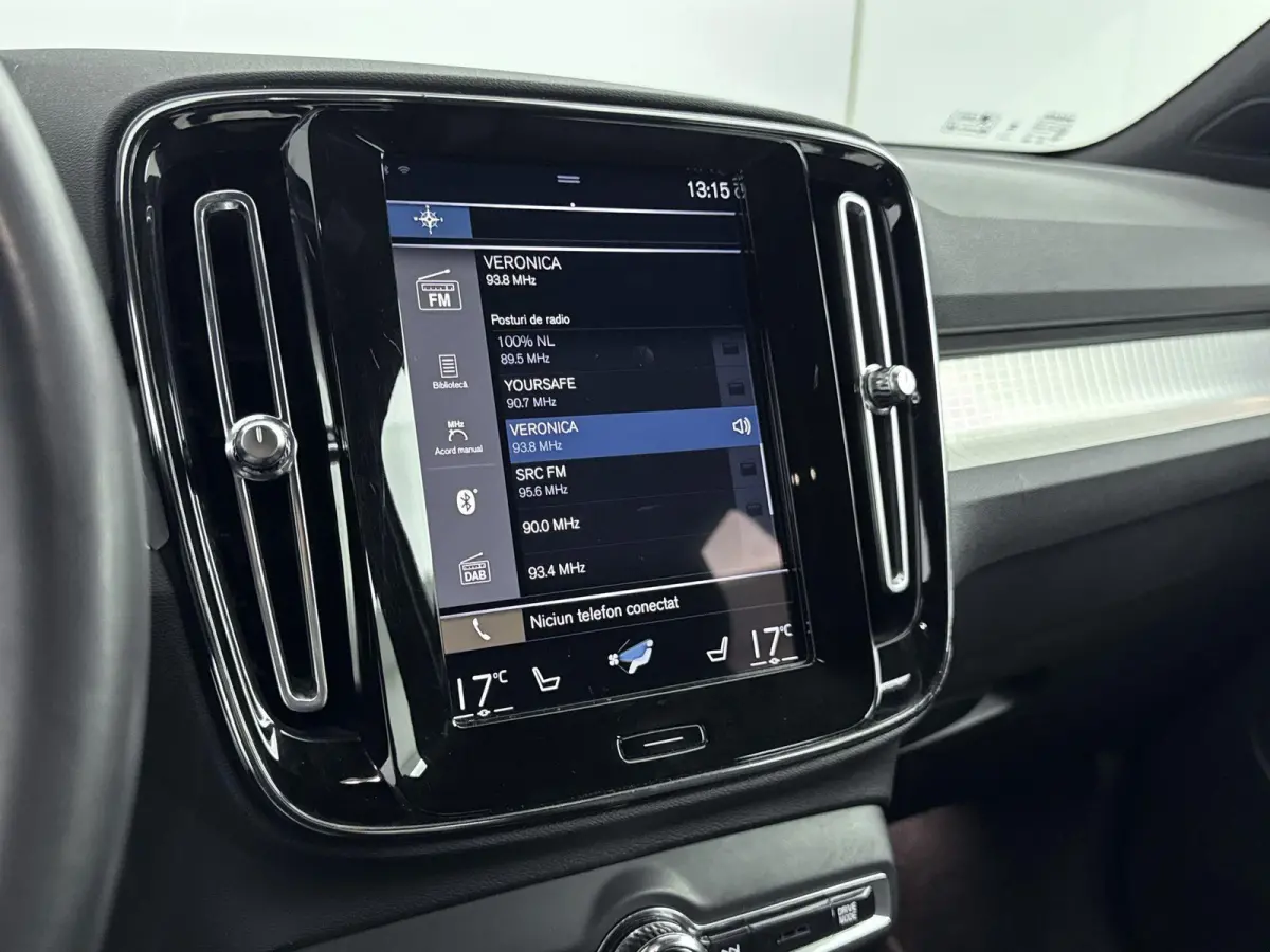 1.5 T5 Plus Dark | ACC |  Elekt. stoelverstelling + Memory | Harman/Kardon | Lane Assist  | Blindspot |