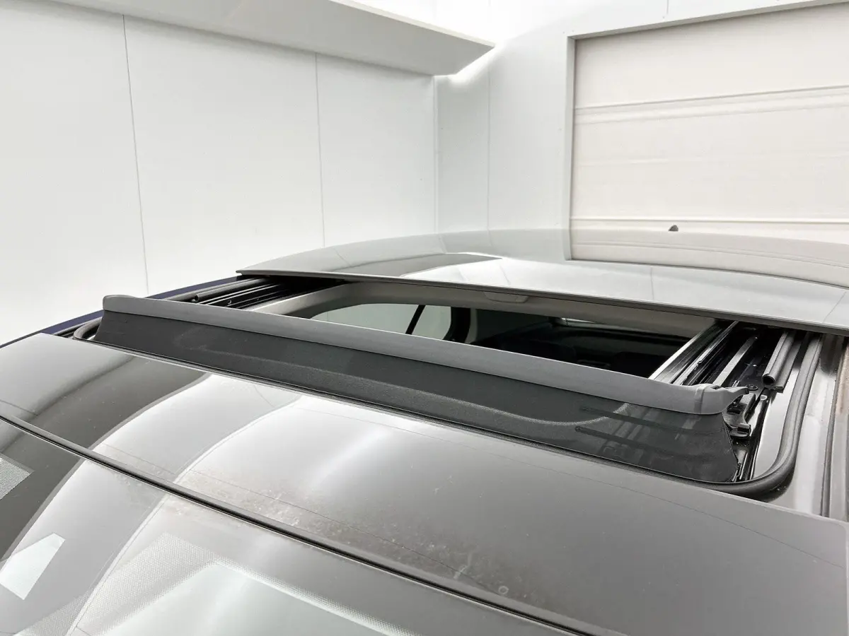 1.4 eHybrid Style | SOH 94.7% | PANORAMADAK | ACHTERUITRIJCAMERA | STANDKACHEL | MEMORY STOELEN | STOELVERWARMING | STUURVERWARMING | DODEHOEK |