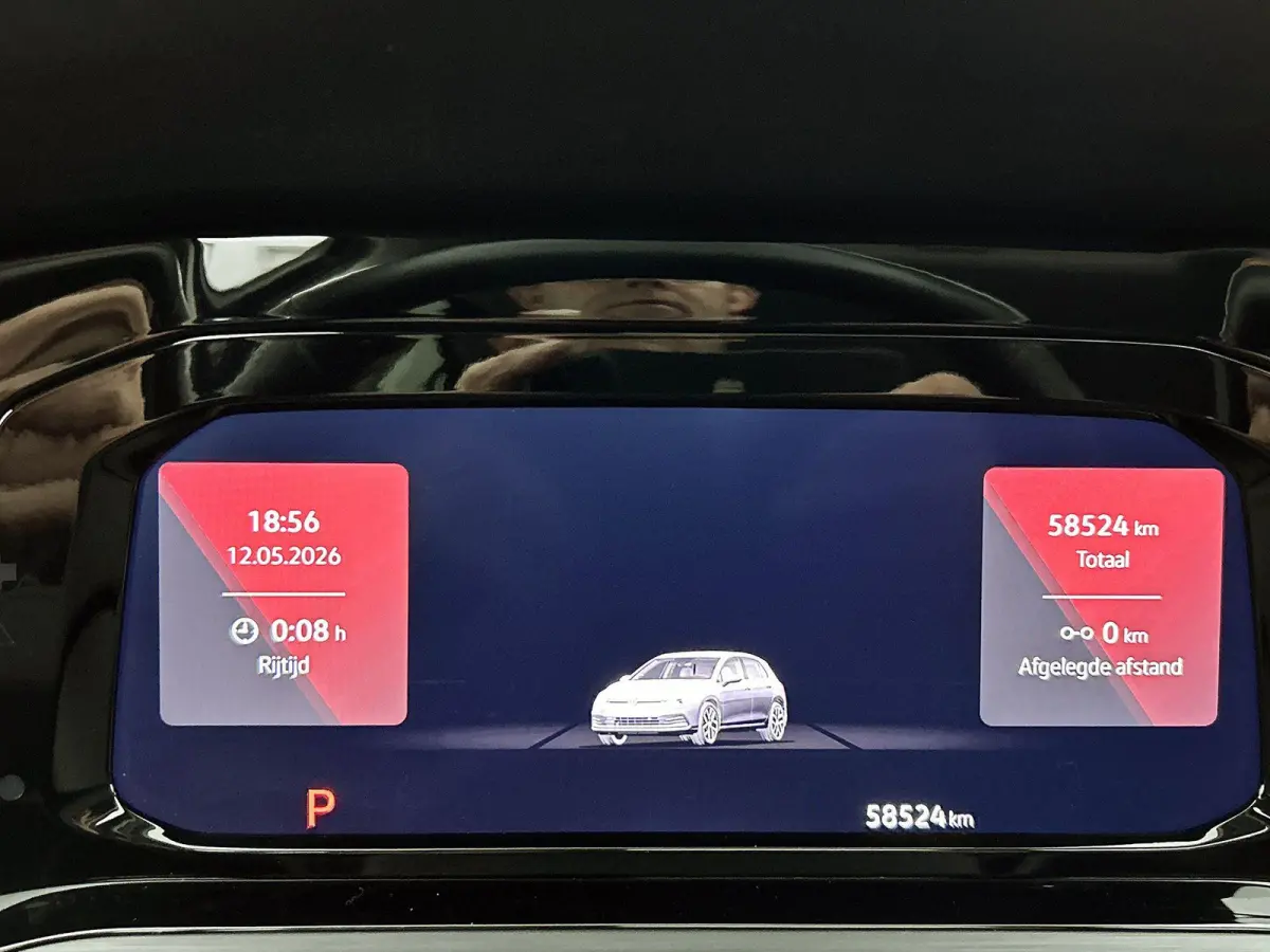 1.4 eHybrid Style | SOH 94.7% | PANORAMADAK | ACHTERUITRIJCAMERA | STANDKACHEL | MEMORY STOELEN | STOELVERWARMING | STUURVERWARMING | DODEHOEK |