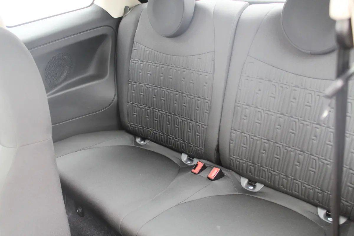 1.0 Hybrid Cult Panoramadak l Parkeersensoren achter l Apple carplay/ Android auto