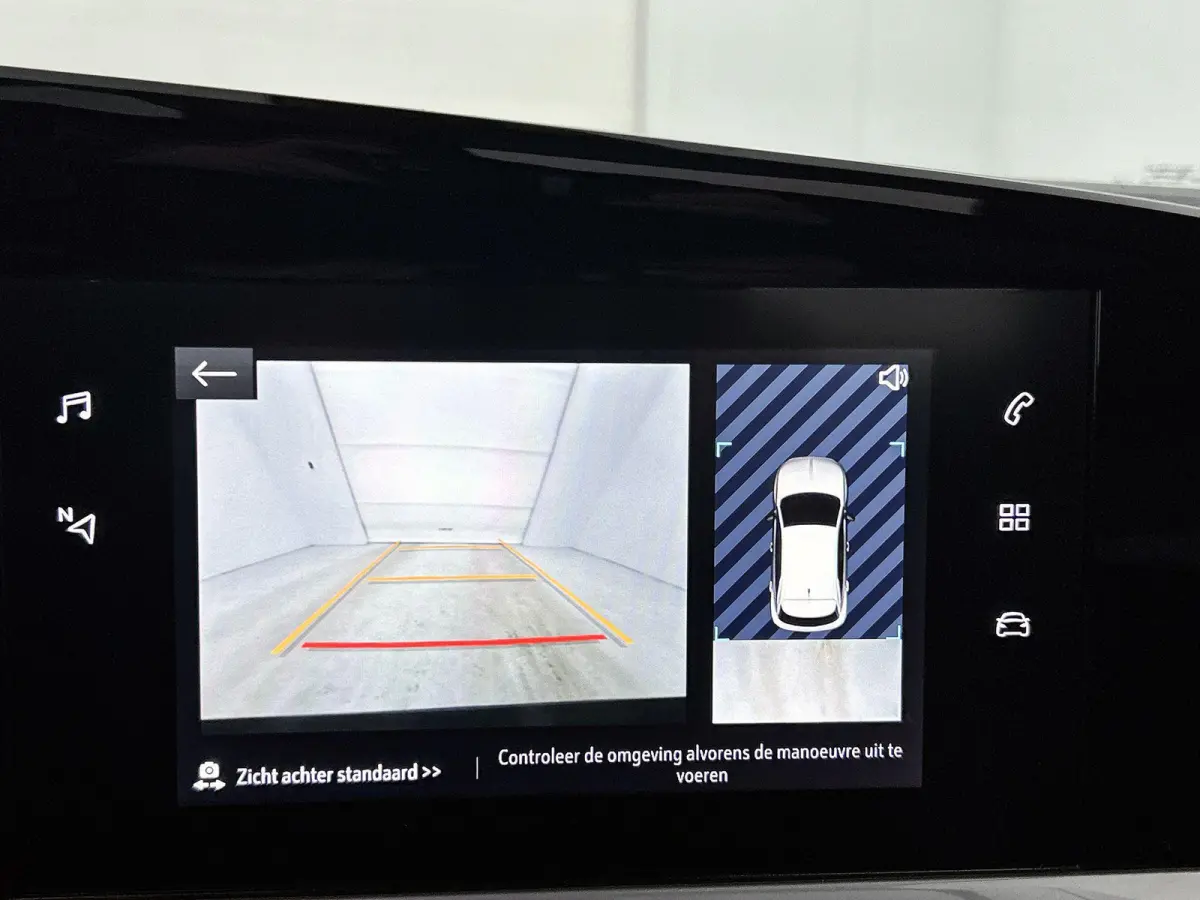 1.2 130pk Elegance Automaat | Navigatie | Climate Control | Cruise Control | Camera | 17"LMV | LED | Apple Carplay/Android Auto |