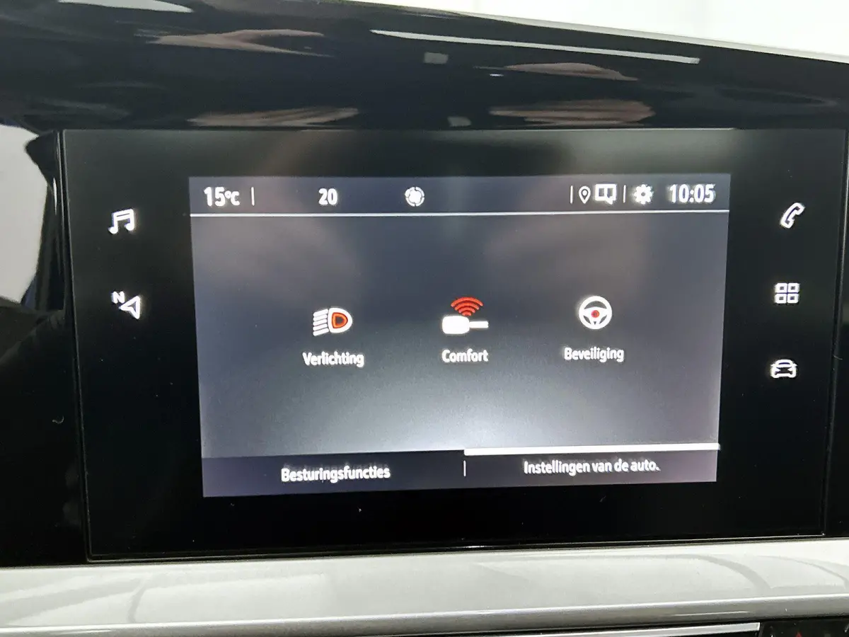 1.2 130pk Elegance Automaat | Navigatie | Climate Control | Cruise Control | Camera | 17"LMV | LED | Apple Carplay/Android Auto |