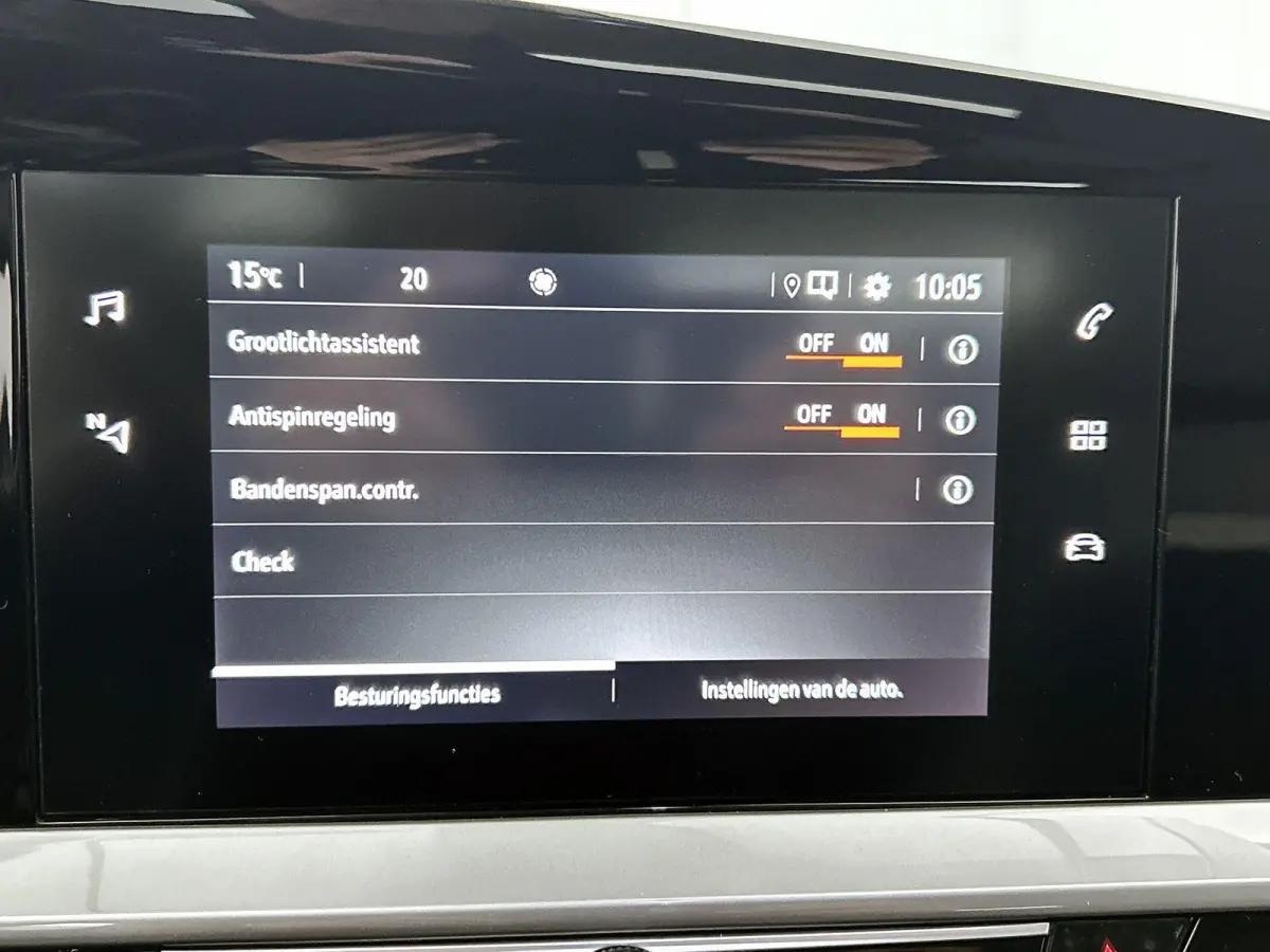1.2 130pk Elegance Automaat | Navigatie | Climate Control | Cruise Control | Camera | 17"LMV | LED | Apple Carplay/Android Auto |