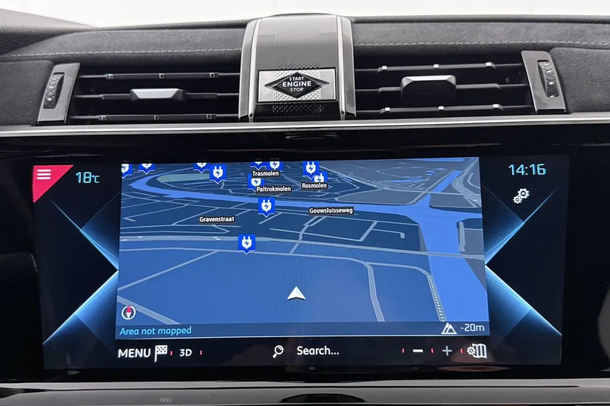 E-Tense PHEV Performance Line Camera 19'LMV Carplay Xenon