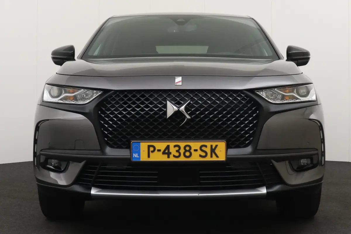 E-Tense PHEV Performance Line Camera 19'LMV Carplay Xenon