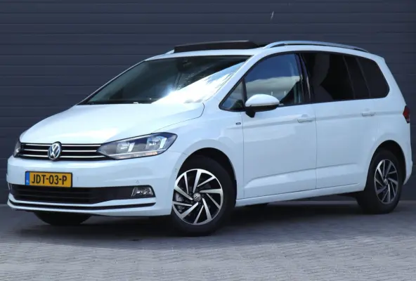 1.5 TSI 7 persoons / DSG automaat / Pano / Carplay