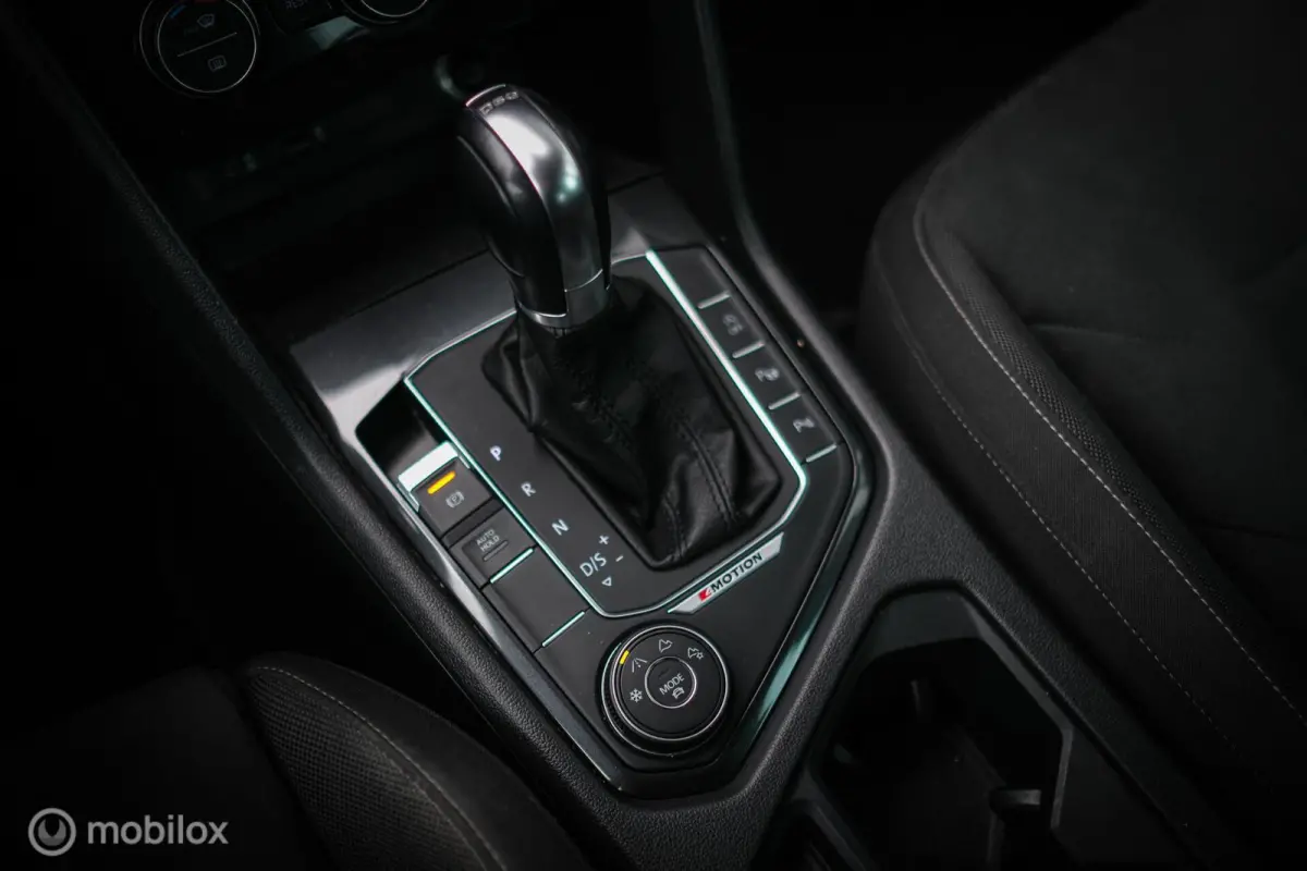 1.4 TSI 4Motion | Trekhaak | Camera | Stoel + Stuurwiel verwarming | Adaptive cruise | Automaat | All seasons | CarPlay |