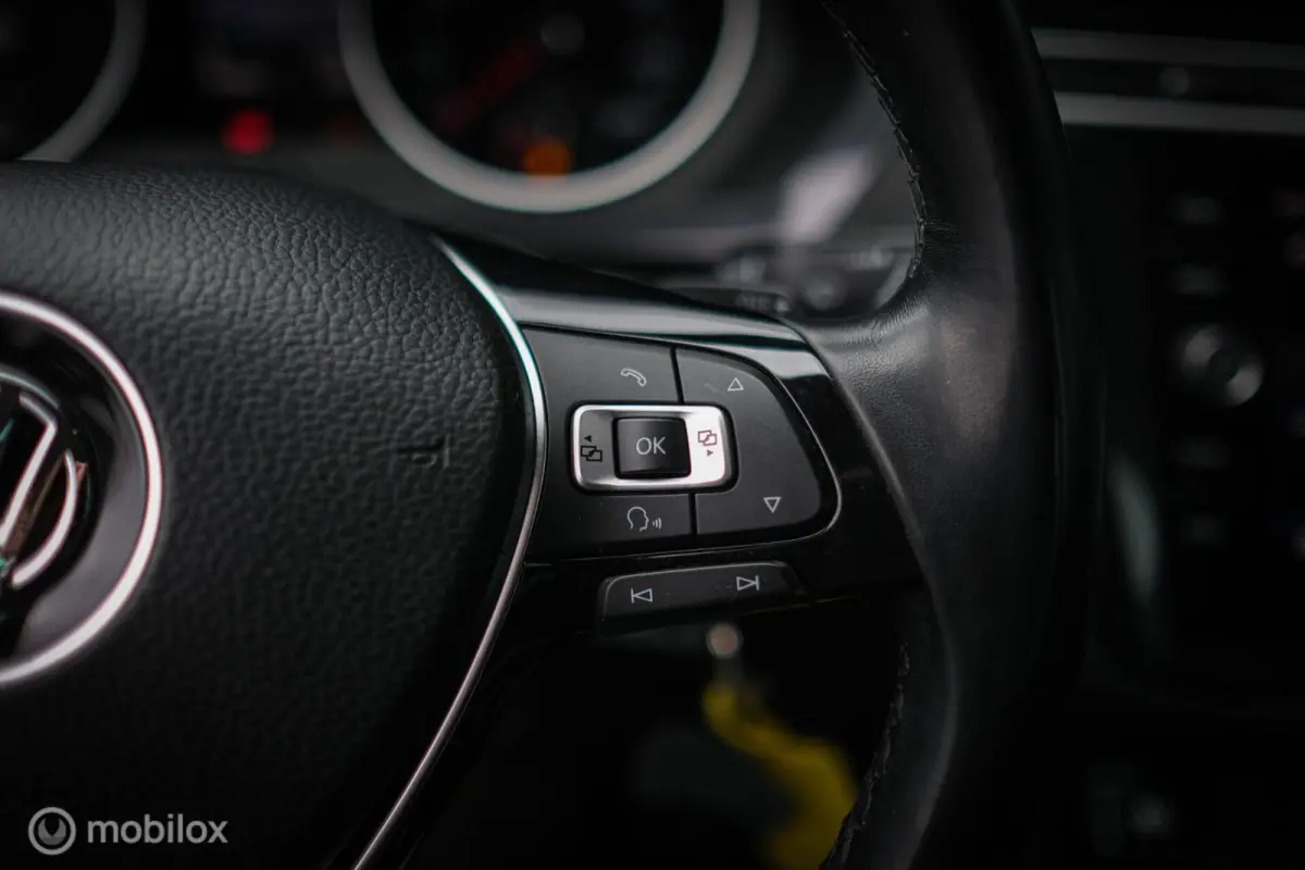 1.4 TSI 4Motion | Trekhaak | Camera | Stoel + Stuurwiel verwarming | Adaptive cruise | Automaat | All seasons | CarPlay |