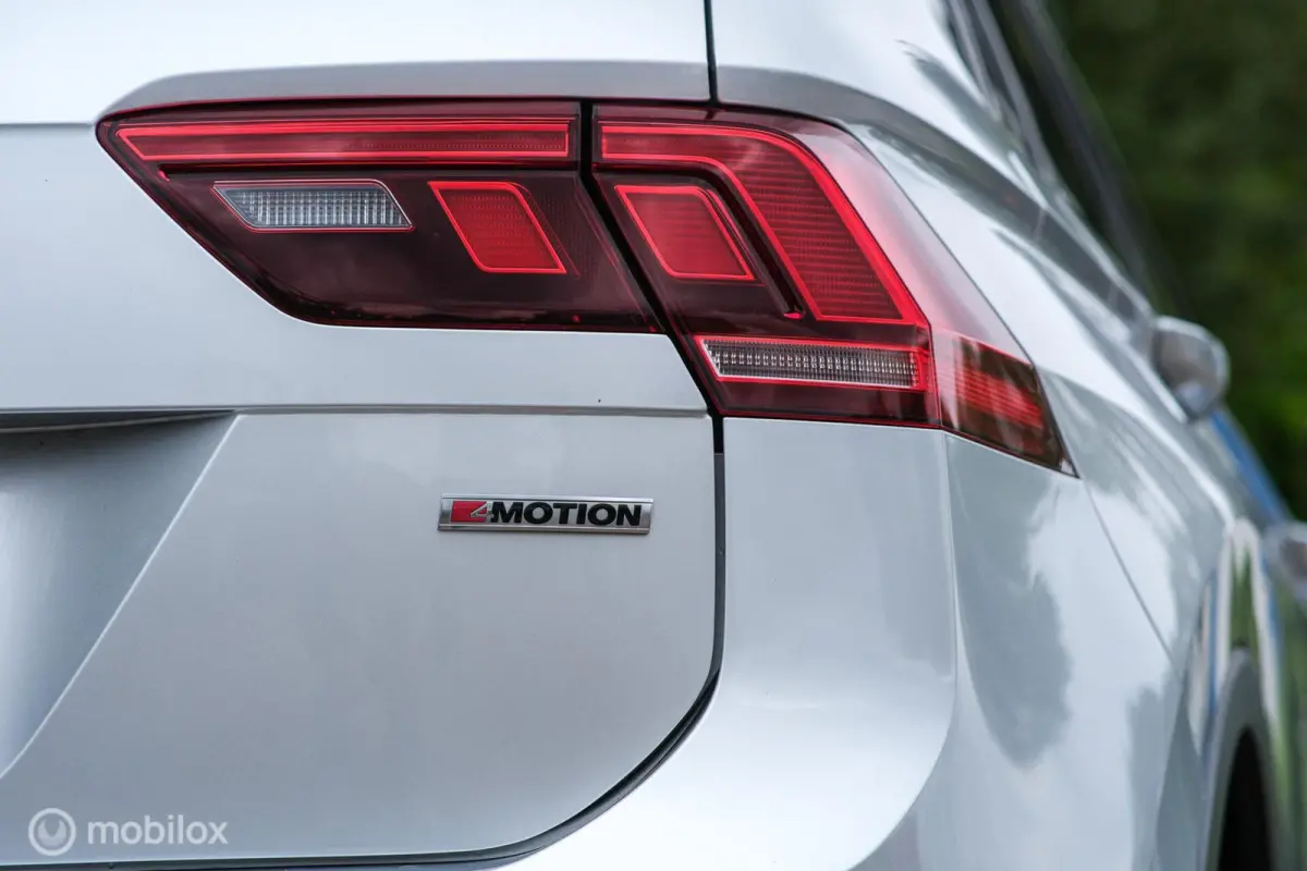 1.4 TSI 4Motion | Trekhaak | Camera | Stoel + Stuurwiel verwarming | Adaptive cruise | Automaat | All seasons | CarPlay |