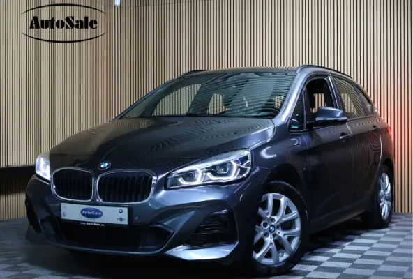 225xe PLUGIN HYBR M SPORT High Executive GROTE NAVI HEADUP PDC "18