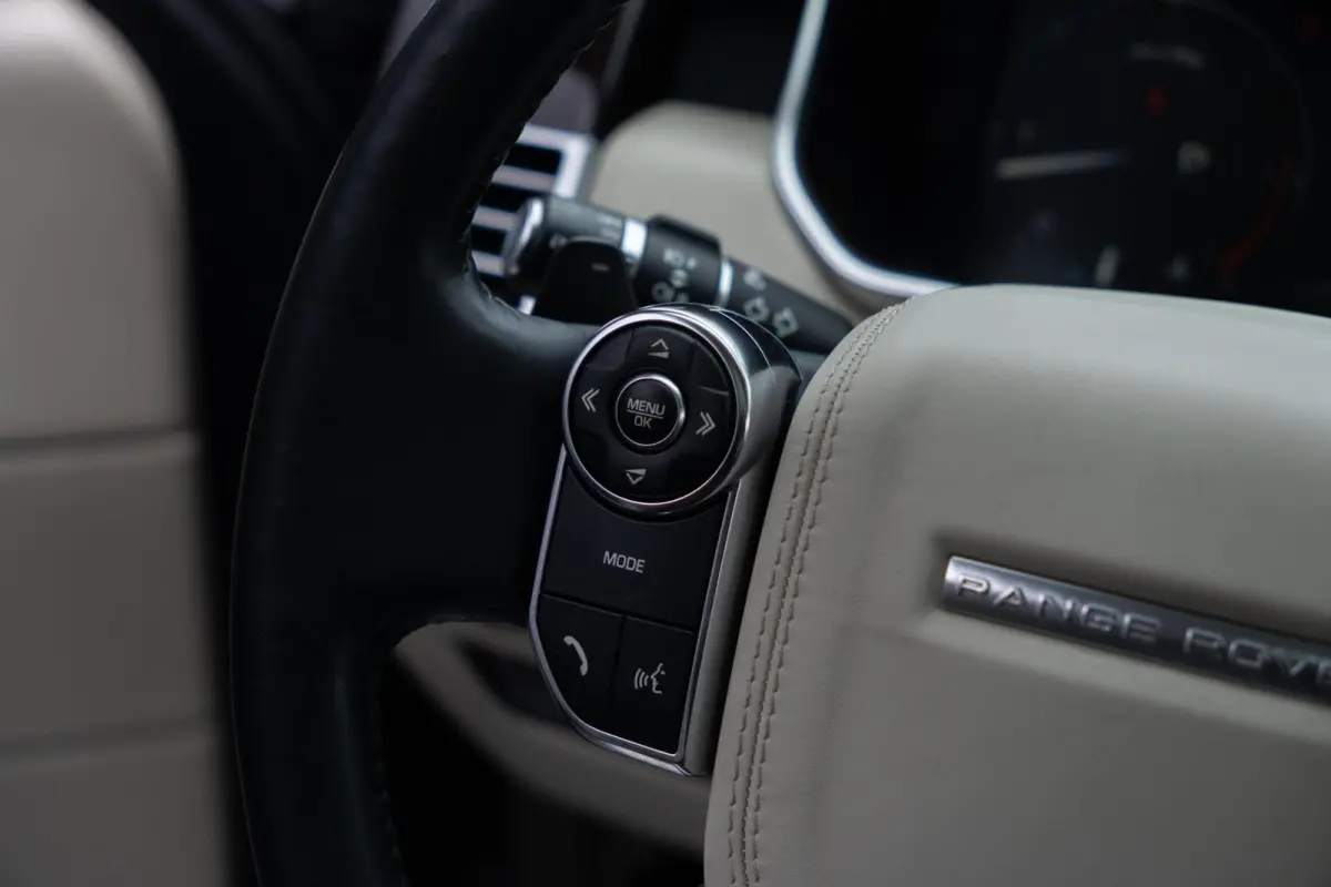 4.4 SDV8 Autobiography |1e Eig|Org NL NAP|Soft Close|Stoel Ventilatie / Verwarming|Panoramadak|Meridian|Trekhaak|Dealer onderhouden|EX BPM