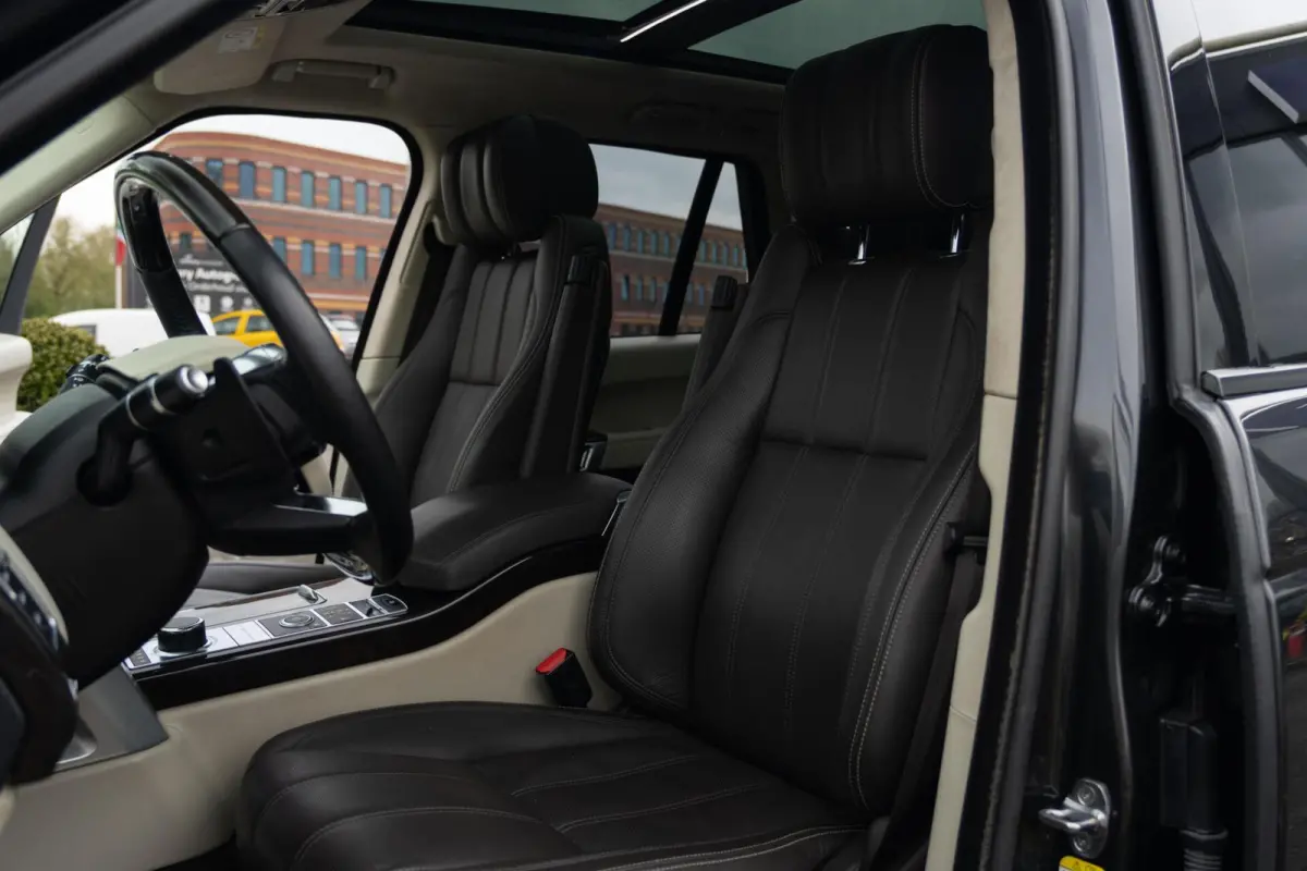 4.4 SDV8 Autobiography |1e Eig|Org NL NAP|Soft Close|Stoel Ventilatie / Verwarming|Panoramadak|Meridian|Trekhaak|Dealer onderhouden|EX BPM