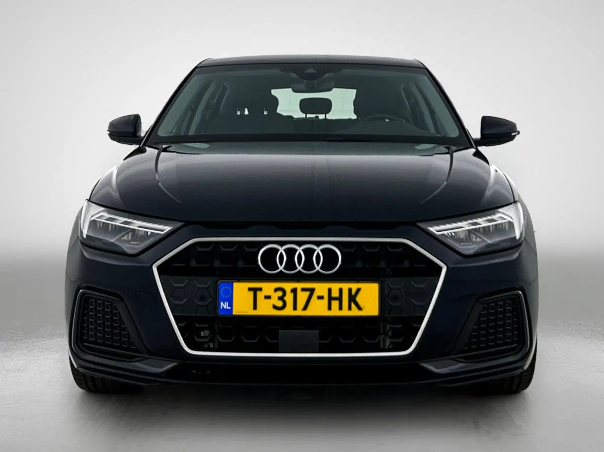 25 TFSI Advanced edition 95 PK | Automaat | Stoelverwarming | Climate Control | Lichtmetalen velgen | Cruise Control | Lichtmetalen velgen | Keyless |