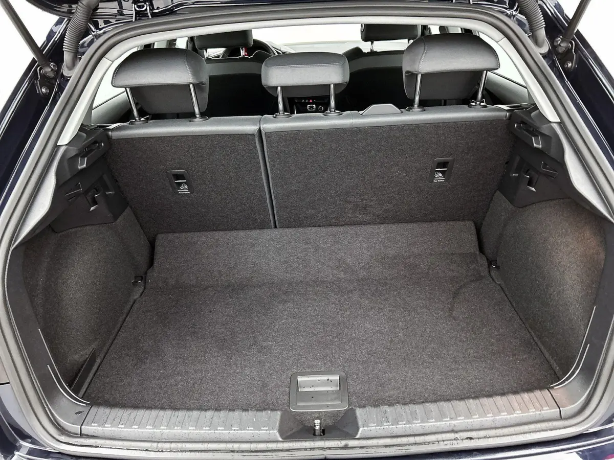 25 TFSI Advanced edition 95 PK | Automaat | Stoelverwarming | Climate Control | Lichtmetalen velgen | Cruise Control | Lichtmetalen velgen | Keyless |