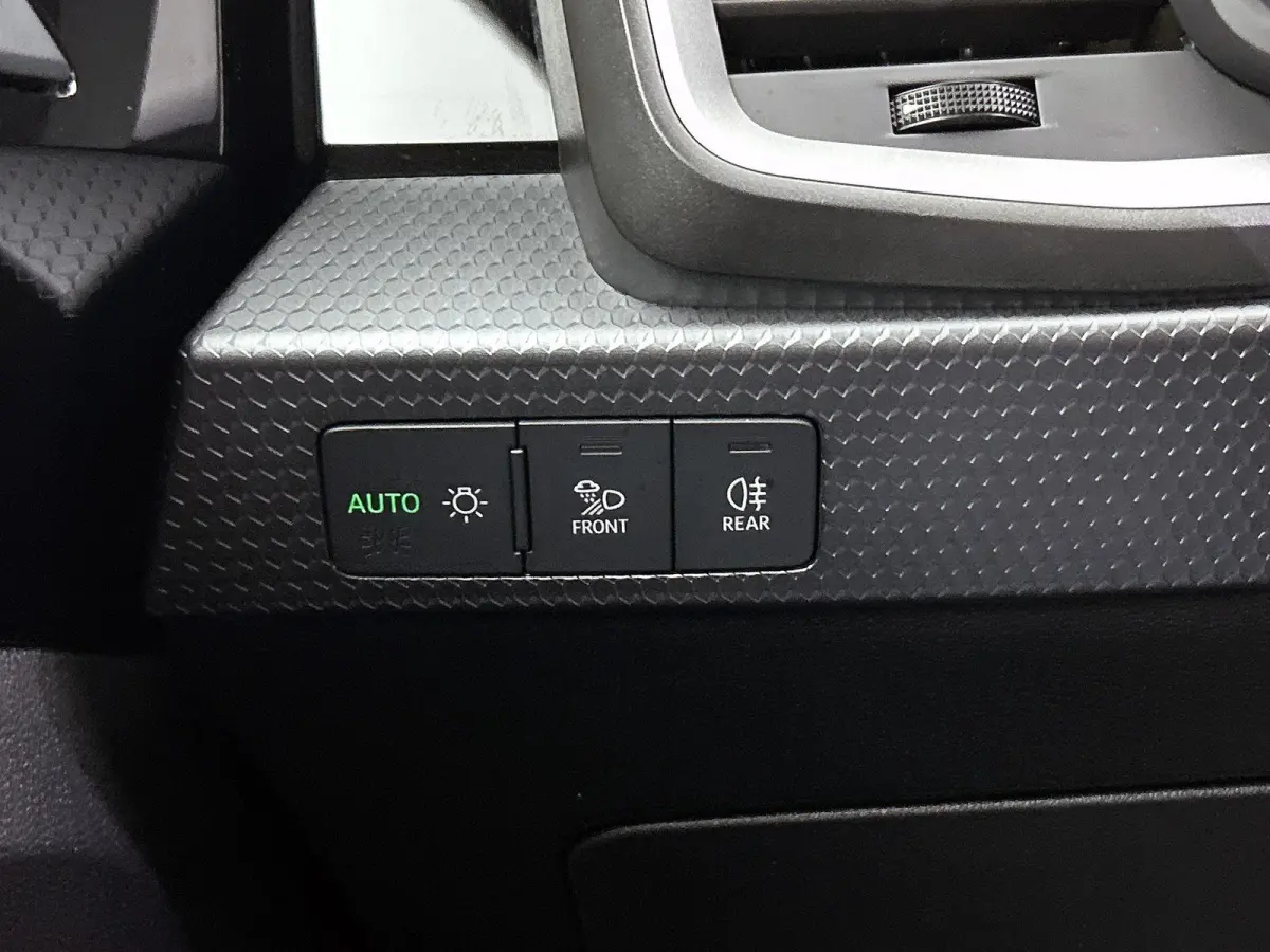 25 TFSI Advanced edition 95 PK | Automaat | Stoelverwarming | Climate Control | Lichtmetalen velgen | Cruise Control | Lichtmetalen velgen | Keyless |