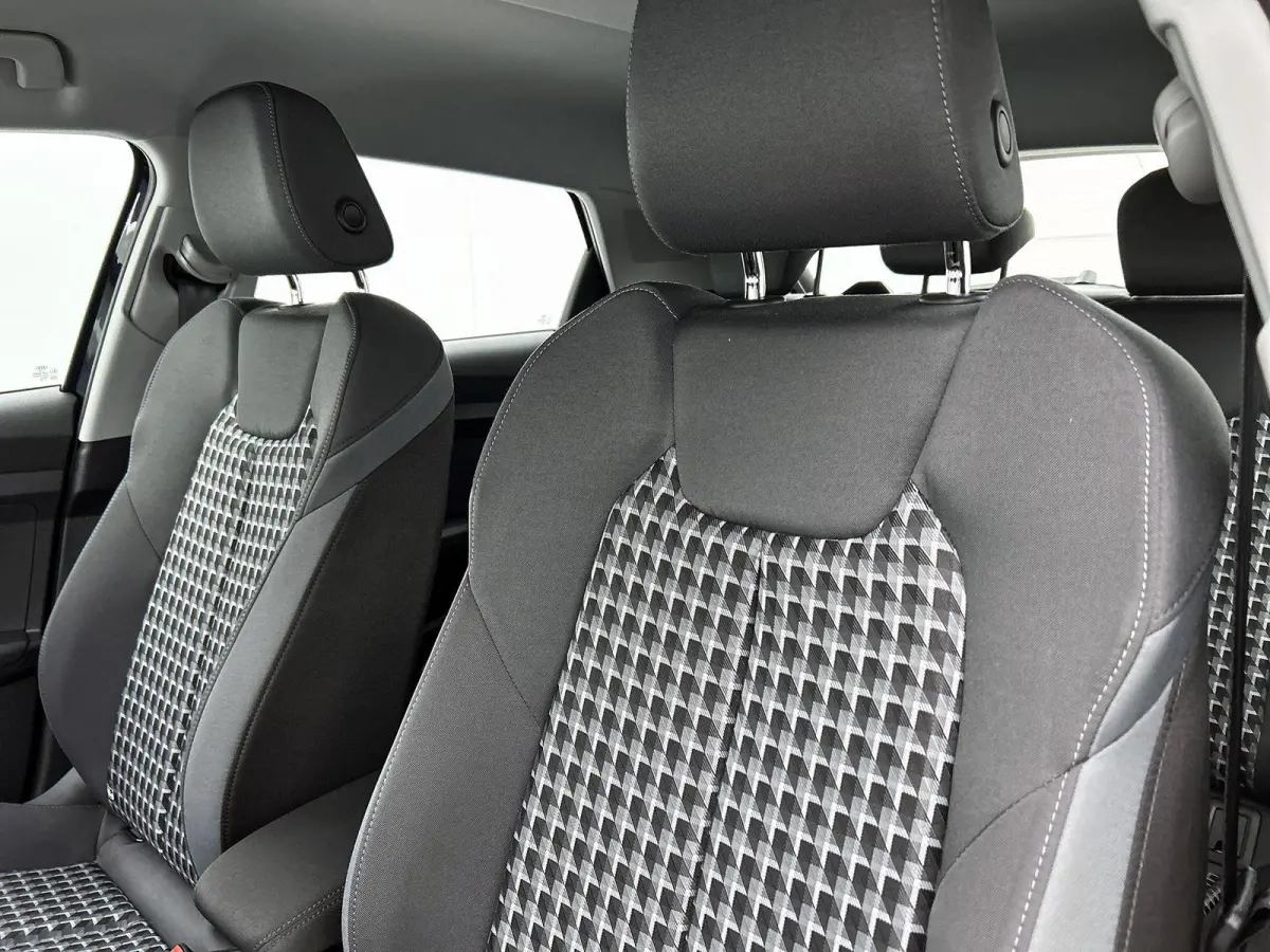 25 TFSI Advanced edition 95 PK | Automaat | Stoelverwarming | Climate Control | Lichtmetalen velgen | Cruise Control | Lichtmetalen velgen | Keyless |