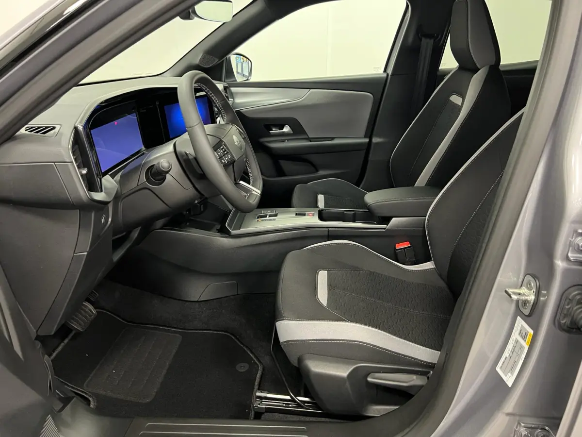 1.2 T / 130PK / AUTOMAAT / EDITION / NW.MODEL /