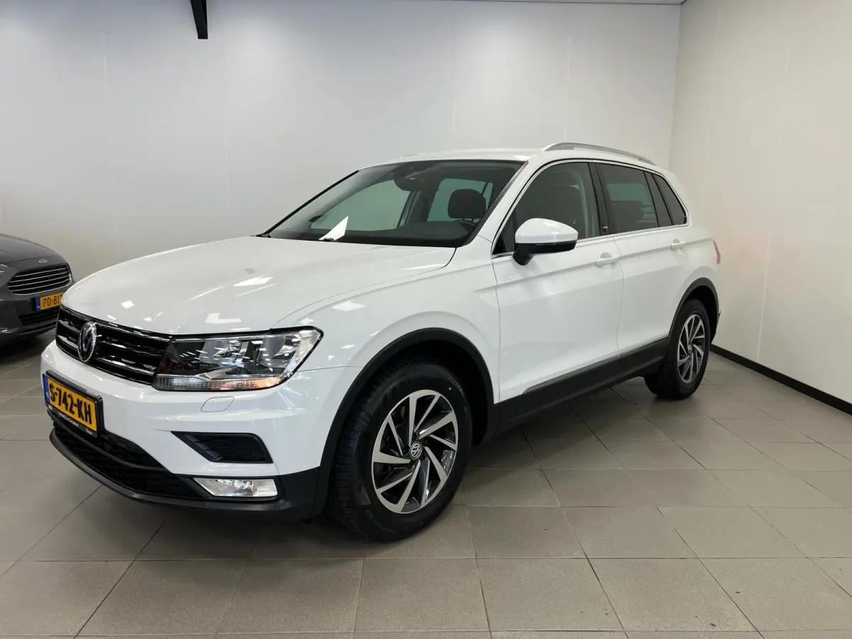 1.4 TSI ACT / AUTOMAAT / 150PK / SOUND Comf Busi / NAVI / PDC V en A / 18OOKG Trekg. /