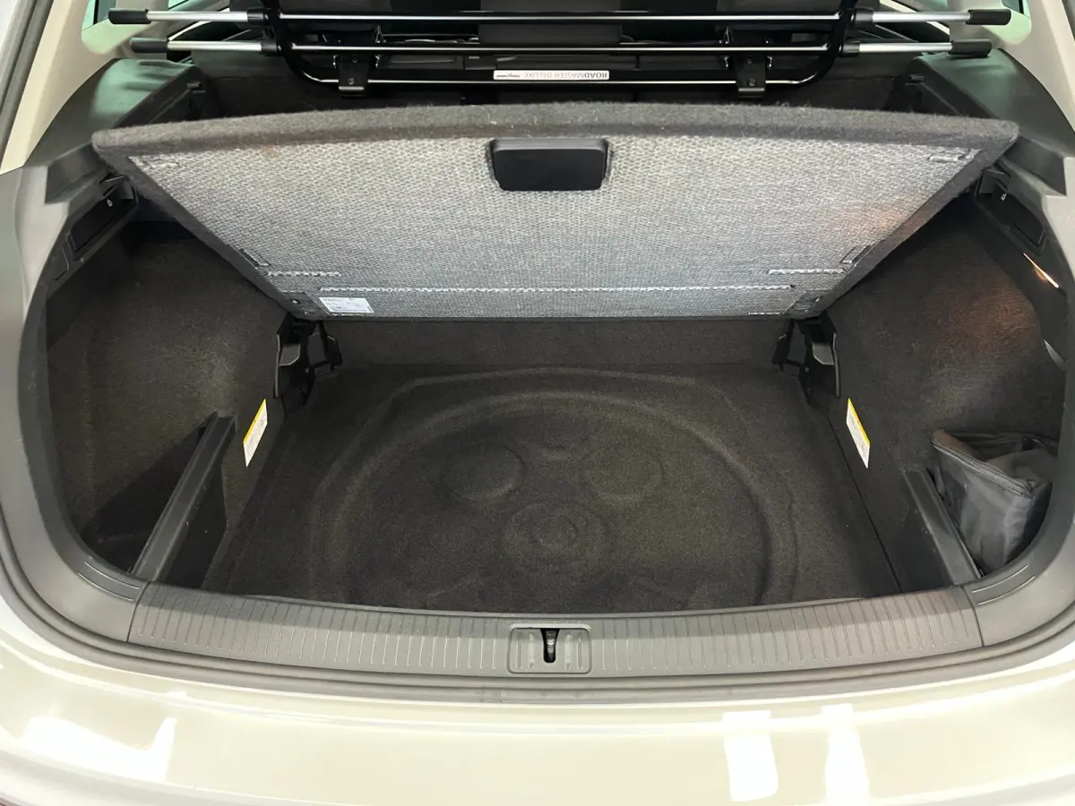 1.4 TSI ACT / AUTOMAAT / 150PK / SOUND Comf Busi / NAVI / PDC V en A / 18OOKG Trekg. /