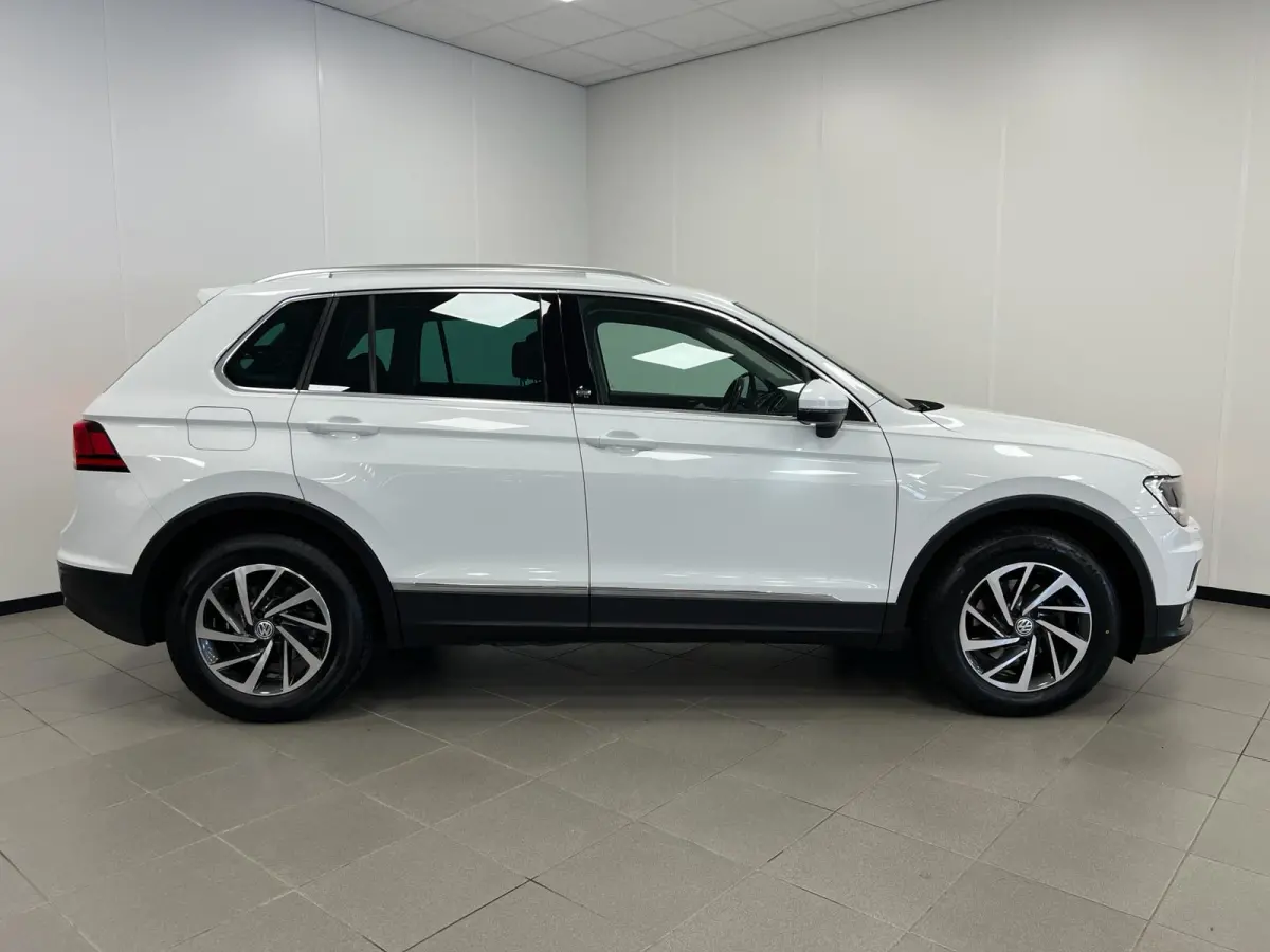 1.4 TSI ACT / AUTOMAAT / 150PK / SOUND Comf Busi / NAVI / PDC V en A / 18OOKG Trekg. /