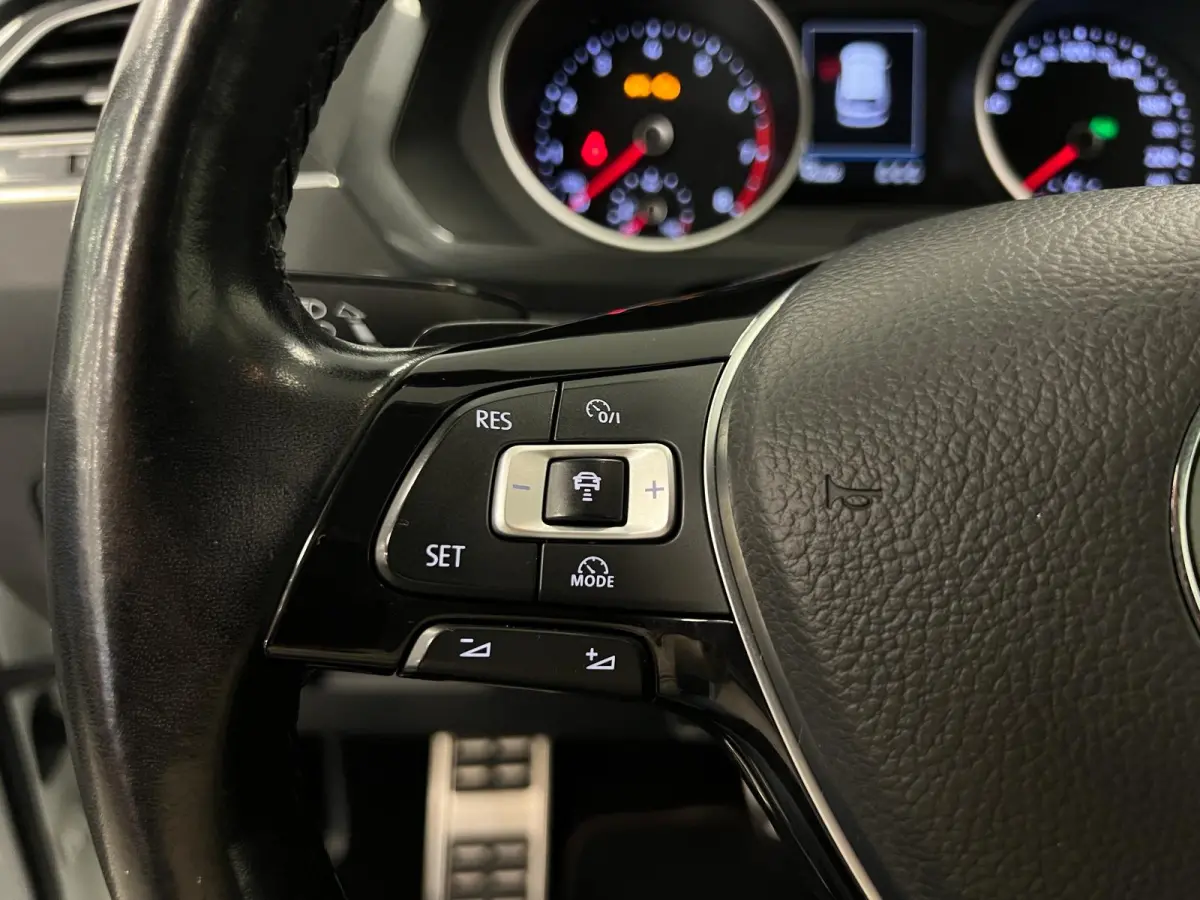 1.4 TSI ACT / AUTOMAAT / 150PK / SOUND Comf Busi / NAVI / PDC V en A / 18OOKG Trekg. /