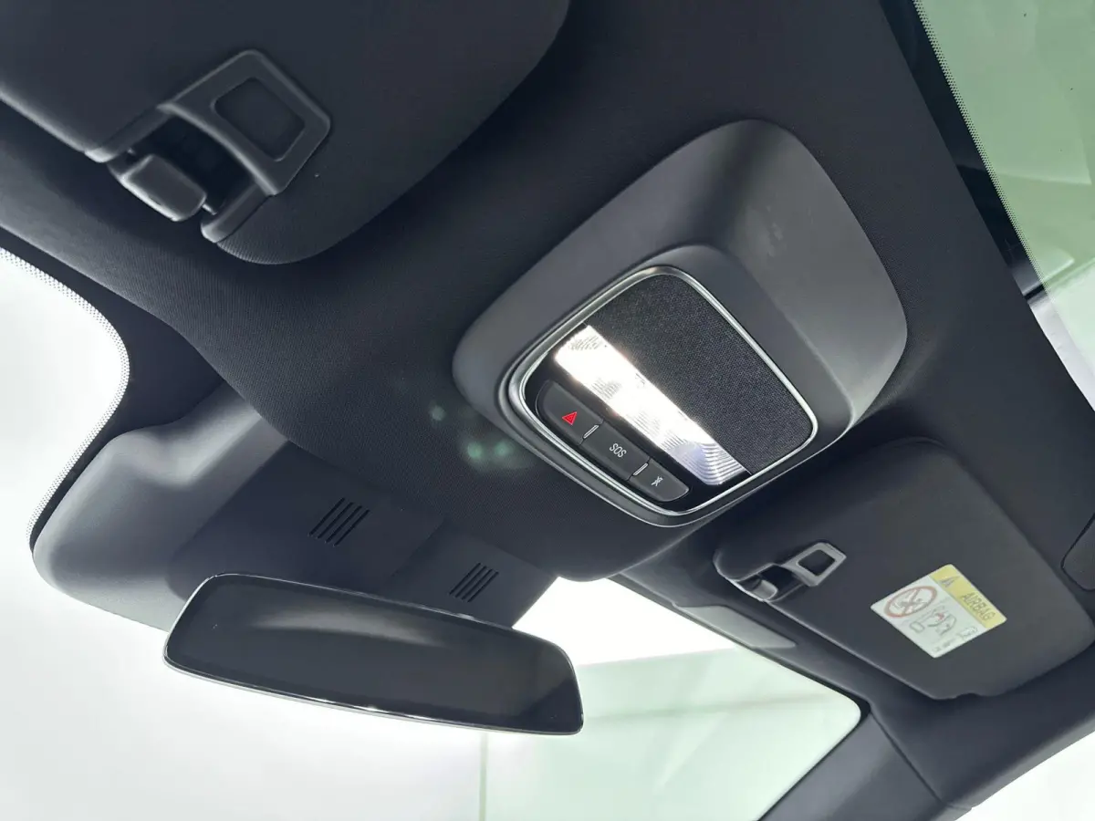 AWD Performance Apple Carplay | Trekhaak |