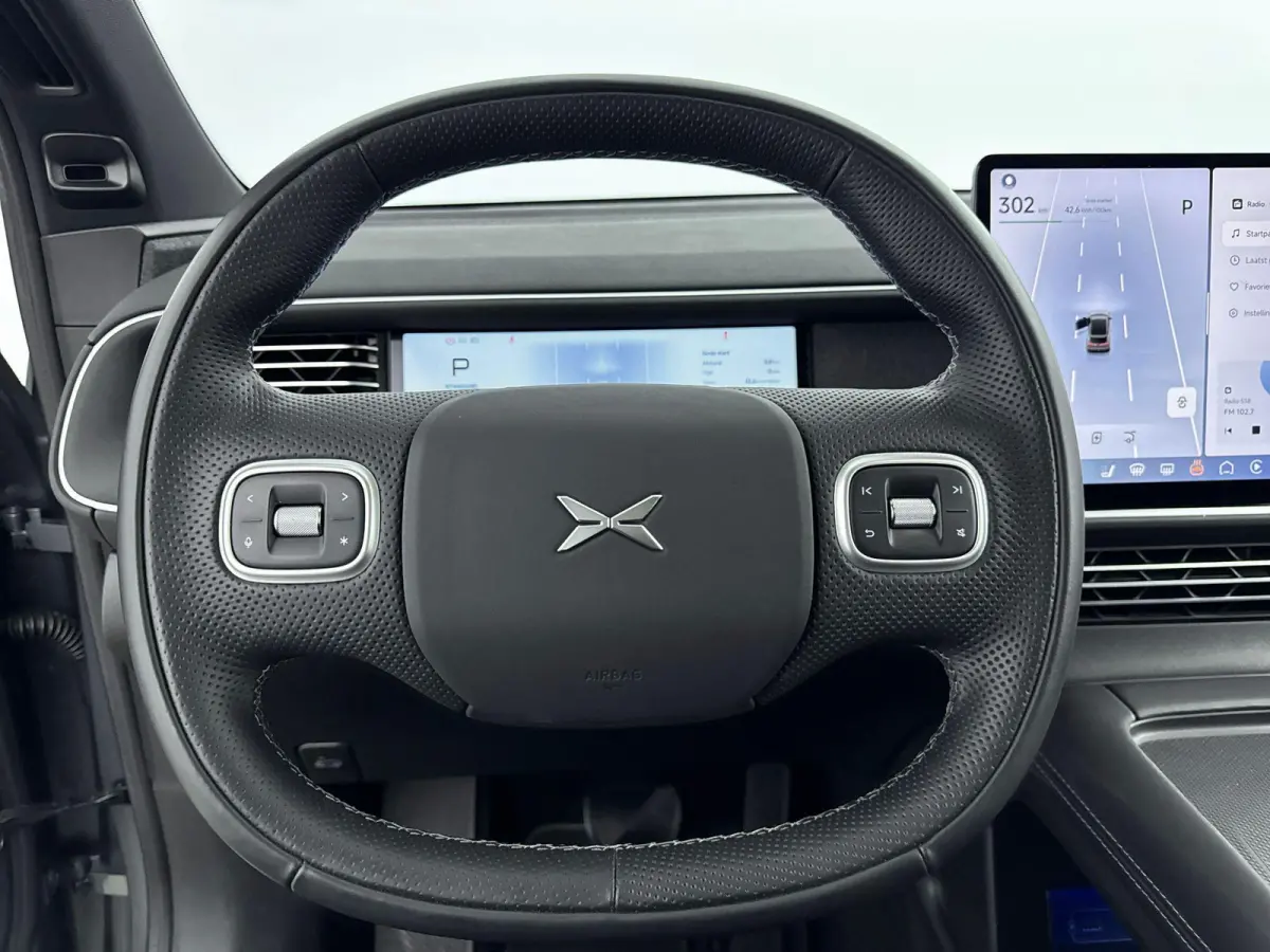 AWD Performance Apple Carplay | Trekhaak |
