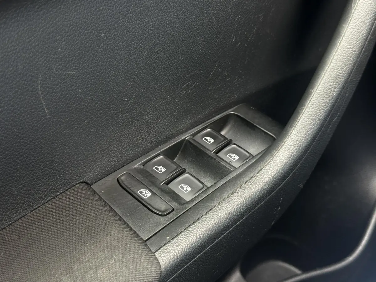 1.2 TSI Drive 2e Eigenaar|Airco|Cruise|Carplay|PDC|LM Velgen|N.A.P|APK tot 09-2027